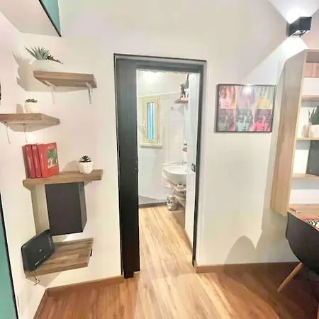 New Look8 Vatican Apartamento *